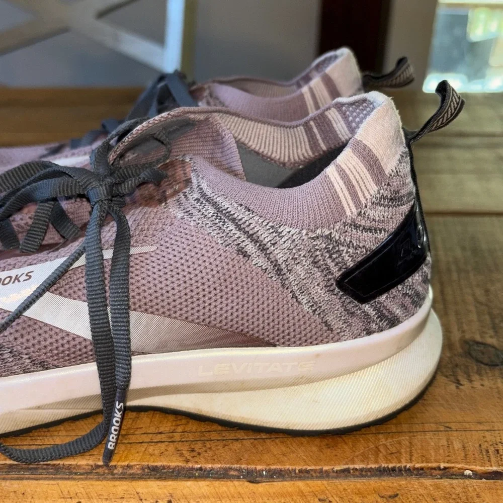 Brooks these shoes